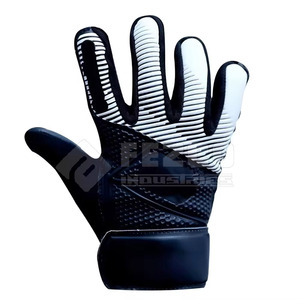 Guantes de portero duraderos con palma antideslizante diseñados para porteros de fútbol competitivos - Product Image 6