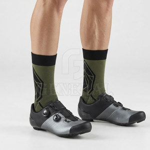 <b>Men</b> Winter MTB <b>Cycling</b> <b>Socks</b> Breathable Lightweight Eco-Friendly Spandex/Polyester Outdoor Trail Custom Athletic Apparel - Product Image 3