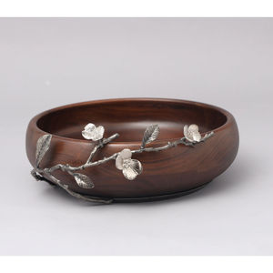 Bols en bois de la meilleure qualité avec poignées en bois de cerf feuilles bol à salade en laiton fini nickel pour bol de service de table à vendre - Product Image 2