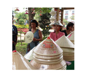 Sombrero hecho a mano Ecológico Tradicional de Vietnam de alta calidad perfecto para tiendas de recuerdos y suministros de exportación - Product Image 1