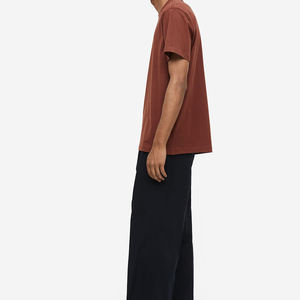 การออกแบบล่าสุดคุณภาพสูงฟิตเนสวิ่งสวมใส่ผู้ชายเสื้อTโพลีเอสเตอร์เสื้อยืดมาใหม่น้ําหนักเบาผ้าใบผ้าฝ้ายสําหรับผู้ชาย - Product Image 3