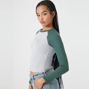 2025 vêtements de mode haut de gamme matériau léger manches Reglan culture courte longueur conception coupe ajustée femmes chemises à manches longues - Product Image 3