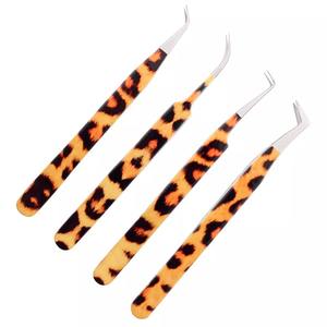 Ensemble de 4 pinces à Extensions de cils à poignée en diamant-fourniture japonaise de cils en acier (imprimés léopard) avec Logo personnalisé - Product Image 2