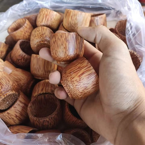 Taza de té de coco ecológica al por mayor, taza hecha a mano bien acabada de Vietnam para bebidas, taza de té de coco, suministro de exportación al por mayor - Product Image 1