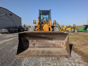 Tracteur agricole d'occasion 721B XT 120 CV avec moteur et boîte de vitesses à vendre - Product Image 4