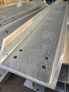 Poutre de support en acier galvanisé à chaud en forme de C, support structurel robuste pour les systèmes de construction de cadres en acier, personnalisable - Product Image 3