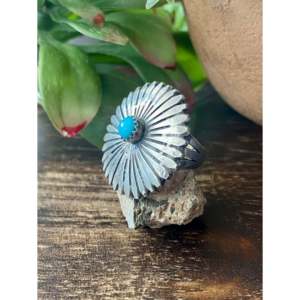 Navajo-Made Fine Jewelry Kingman Turquoise & Sterling <b>Silver</b> <b>Statement</b> <b>Ring</b> Size 6.25 for Everyday Wear - Product Image 4