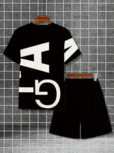 เสื้อผ้ากีฬาแฟชั่นฤดูร้อนสำหรับผู้ชายเสื้อยืดแขนสั้นลำลองสำหรับวัยรุ่นชุดเดรสสั้นทรงหลวมขนาดใหญ่พิเศษ - Product Image 2