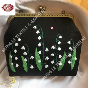 Wholesale Elegant Hand-Embroidered Floral Decoration Portable <b>Wallet</b> for Formal Occasions Vintage Style Large Size - Product Image 2