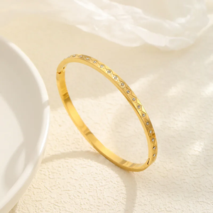 Pulsera de acero titanio moda vintage circón octeto estrella exquisita joyería de acero inoxidable - Product Image 2