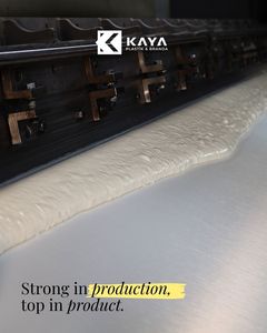 ผ้าโพลีเอสเตอร์เคลือบพีวีซี 100% สำหรับใช้ในอุตสาหกรรมรถยนต์และเต็นท์ - คุณสมบัติป้องกันไฟฟ้าสถิตย์และกันแสงแบบเรืองแสง - Product Image 1