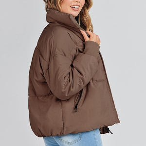 Veste rembourrée en tricot de polyester de haute qualité pour femmes Logo personnalisé imprimé solide grande taille respirant hiver extérieur - Product Image 3