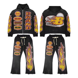 Ensemble de survêtement oversize en molleton de coton épais, style streetwear, avec pantalon évasé et sweat à capuche brodé avec impression graphique personnalisée - Product Image 4