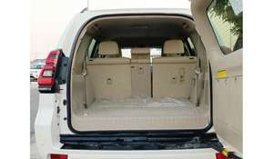 รถเอสยูวี ปี 2021-2022 เครื่องยนต์ 4.5 ลิตร แบบดูดอากาศธรรมชาติ เกียร์อัตโนมัติ ขับเคลื่อนสี่ล้อ พวงมาลัยซ้าย เบาะหนัง ยาง R18 ไฮบริด ยูโร 4 - Product Image 4