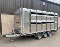 Achetez une semi-remorque à 4 essieux de 45 m et 45 tonnes pour le transport de bétail, de moutons, de chevaux, de volailles et d'animaux, en acier, fermée, pour la logistique agricole