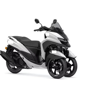 Motocicleta Tricity de 125cc de alta calidad y tres ruedas - Product Image 1