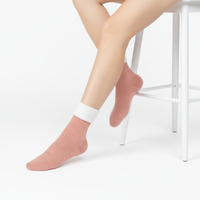 Chaussettes d'hiver épaisses en coton pour femmes, respirantes, antidérapantes, thermiques, chaudes, pour un usage quotidien, avec logo personnalisé sur le corps