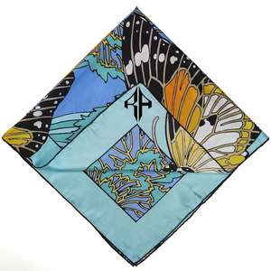 Nuevas bufandas de mujer al por mayor 100% Material de seda Premium de alta calidad con el mejor logotipo personalizado de nueva llegada para mujer - Product Image 5