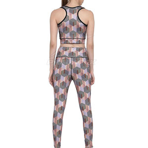 Ensemble de yoga pour femmes de haute qualité-solide avant Spandex/Polyester matériel respirant écologique couleurs personnalisables meilleure vente chaude - Product Image 4