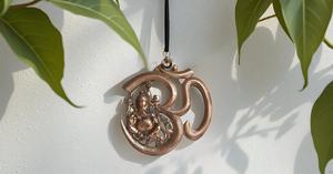 Tenture murale Matel du seigneur Ganesha Showpiece Meilleur pour la décoration intérieure Idéal pour les cadeaux Om - Product Image 4