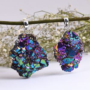 Pendentif Druzy en titane, pierre précieuse naturelle, or jaune, argent Sterling 925, bijoux faits à la main, cadeau pour elle, bijoux en gros - Product Image 2