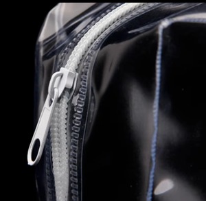 Bolsa de Plástico Transparente con Cierre, Bolsa de Almacenamiento Personalizada para Ropa de Cama y Regalos - Product Image 6