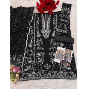 Offre Spéciale élégant costume pour femme en fausse georgette avec intérieur santoon terne pour une tenue de fête confortable disponible au meilleur prix - Product Image 1