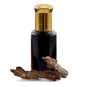 Huy Phat Essential Huile de bois de oud de haute qualité Huile de bois d'agar anti-âge et anti-rides naturelle pure pour usages aromatiques Fourniture OEM - Product Image 2