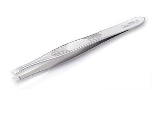 Nghia Impressionnant T-07 personnalisable OEM Outil de ciseaux à ongles en acier inoxydable gris Ensemble de manucure et pédicure avec pince à sourcils - Product Image 4