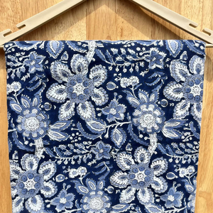 Tela de algodón puro con estampado de bloques a mano de India, tela con patrón de estampado Floral para textiles para el hogar y suministro de vestidos - Product Image 1