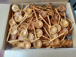 Cuchara de madera artesanal de primera calidad ecológica reutilizable y segura para el servicio de alimentos disponible a granel al por mayor - Product Image 5