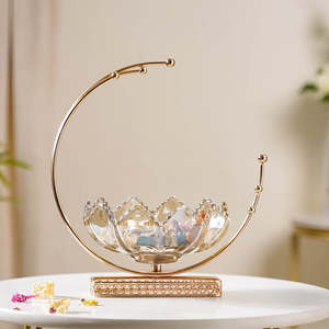 Cuenco Decorativo Redondo de Cristal Lunar con Base, Vajilla Elegante de Alta Calidad para Fiestas y Decoración de Mesa - Product Image 4