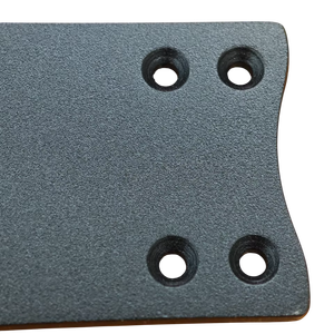 Placa de montaje de acero con recubrimiento en polvo negro de precisión Soporte personalizado Aplicaciones Instalaciones de equipos Fabricación de chapa - Product Image 6