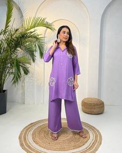 Kurti Moderno de Rayón Hecho a Mano de Secado Rápido para Mujer, para Bodas, Fiestas y Celebraciones Étnicas, en 9 Colores - Product Image 4