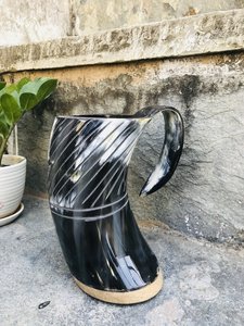 Taza de cuerno Cuerno para beber Taza vikinga color de cuerno natural - Product Image 2
