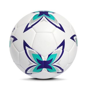 Balón de fútbol de PU de tamaño personalizado 5 con impresión de logotipo para entrenamiento de partidos, equipos juveniles, uso promocional o obsequios para eventos deportivos - Product Image 1