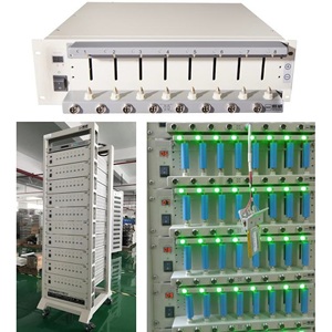 Comprobador de Baterías Portátil de 8 Puertos con Ventilador, para Medir la Capacidad del Paquete de Baterías y la Resistencia Interna - Product Image 1