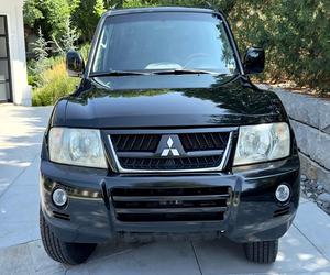 มิตซูบิชิ มอนเทโร ลิมิเต็ด 4x4 ปี 2004 มือสอง พวงมาลัยซ้าย/ขวา - Product Image 1