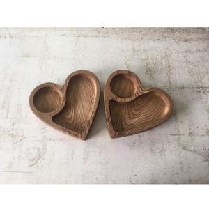 Placa redonda de chips e inmersión con bordes laterales y bandeja de servicio elegante de sección central para salsas y chips, perfecta para aperitivos de fiesta - Product Image 5