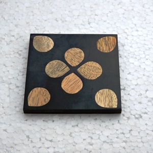 Dessous de verre en bois à bande blanche Tapis de protection Produit fait à la main de haute qualité - Product Image 3