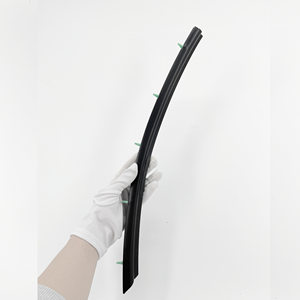 7H0837566 Sello de Arco Inferior de Puerta Delantera Derecha para VW Transporter T5 T6 Caravelle (2003 en adelante) - Product Image 2