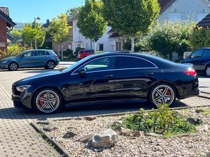 2020 Mercedes-Benz CLA 45 AMG GCC พวงมาลัยซ้ายใช้เบาะหนังขับ AWD Euro6ควบคุมความเร็วคงที่