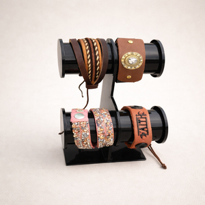 Diseños de pulseras de cuero hechas a mano - Product Image 1