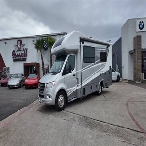 Mercedes-Benz Sprinter 3500XD 2022 en Perfectas Condiciones - Product Image 1