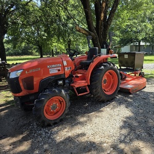 Compre un tractor usado Kubota L2501, entrega rápida, calidad superior, rendimiento de servicio pesado para agricultura y paisajismo, precio asequible - Product Image 4
