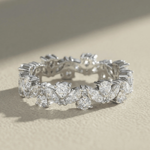 Anillo de Eternidad con Diamantes Corte Marquesa, Oro Blanco/Rosa y Amarillo de 18K, Anillo de Boda Floral, Diamantes Cultivados en Laboratorio, Joyería Fina para Novia - Product Image 1