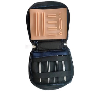 Kit de práctica de silicona para estudiantes con estuche negro, kit de sutura personalizado de la mejor calidad, instrumento médico, sutura médica para la piel - Product Image 5