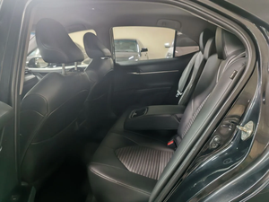 Toyota Camry 2020 d'occasion - Product Image 5
