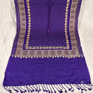 Chal y Bufanda de Pashmina Morada con Bordado Dorado |   Tela de Lujo para Vestido de Novia Somalí para Bodas y Eid - Product Image 1