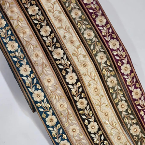 Tissu de dentelle de haute qualité avec des perles et des conceptions de broderie de dentelle de coupe de perle pour la broderie de tissu de robe de robe de soirée de mariage - Product Image 1